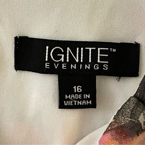 Ignite Evenings Halter Neck Floral High Low Maxi Dress Pink Purple Orange 16 - Picture 11 of 14